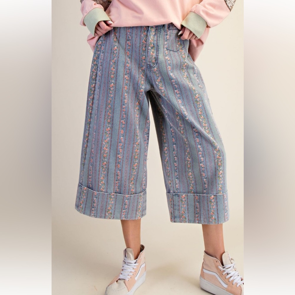 Easel Floral Stripe Wide-Leg Crop Pants NWT